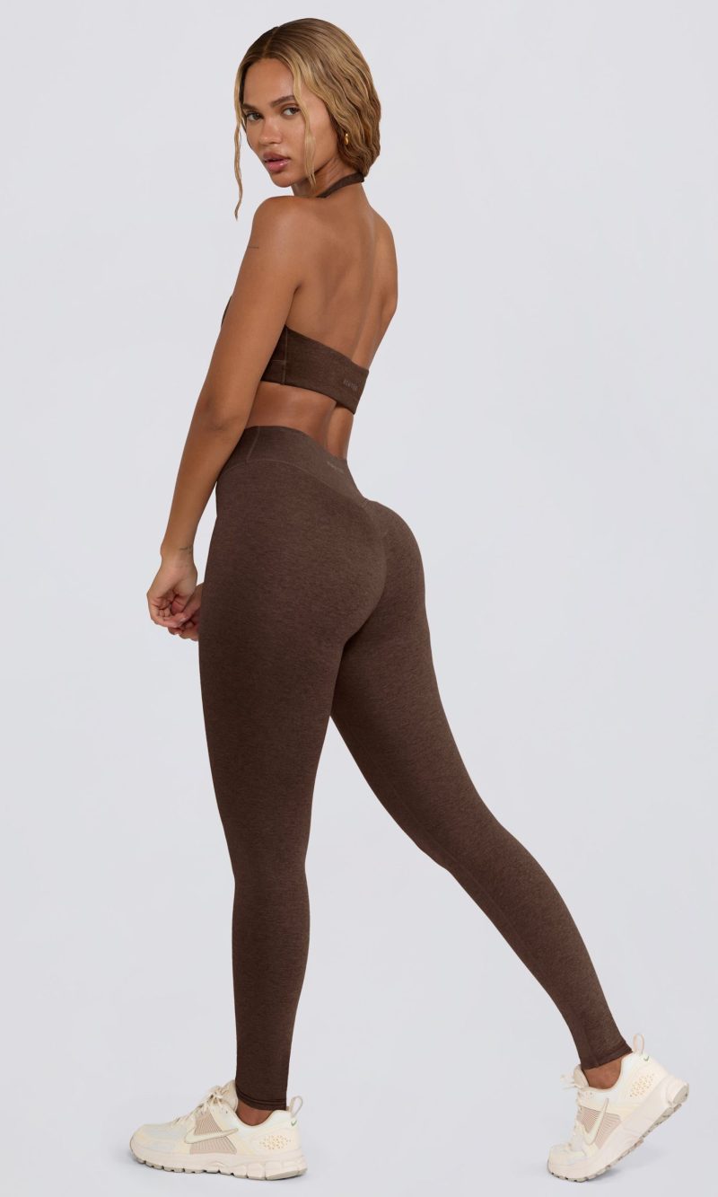 Ruched Mid-Rise Leggings in Pecan Marl