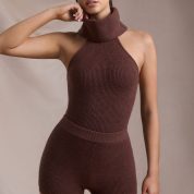 sakari-ribbed-knit-turtleneck-backless-top-espresso_7_250110043327.jpg