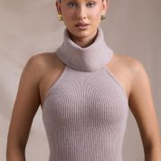 sakari-ribbed-knit-turtleneck-backless-top-taupe_7_250110044357.jpg
