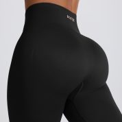 seamless-leggings-black_10_241231121150.jpg