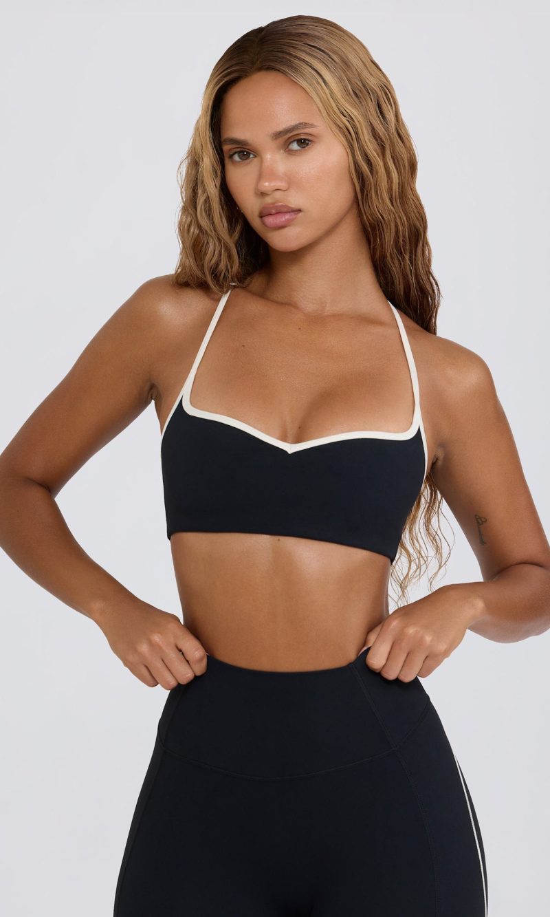 Soft Active Sweetheart-Neck Sports Bra in Black