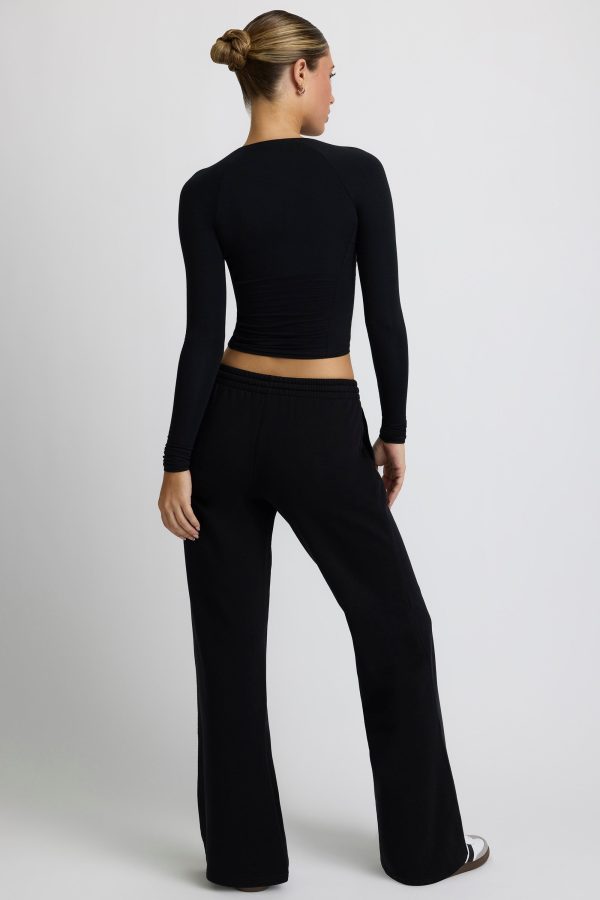 super-sculpt-comeback-season-mid-waist-wide-leg-joggers-black_3_24123111214.jpg