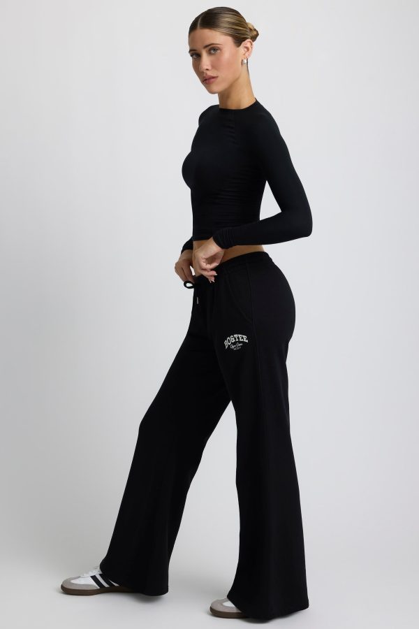 super-sculpt-comeback-season-mid-waist-wide-leg-joggers-black_4_24123111214.jpg