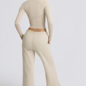 super-sculpt-comeback-season-mid-waist-wide-leg-joggers-bone_2_241231120927.jpg