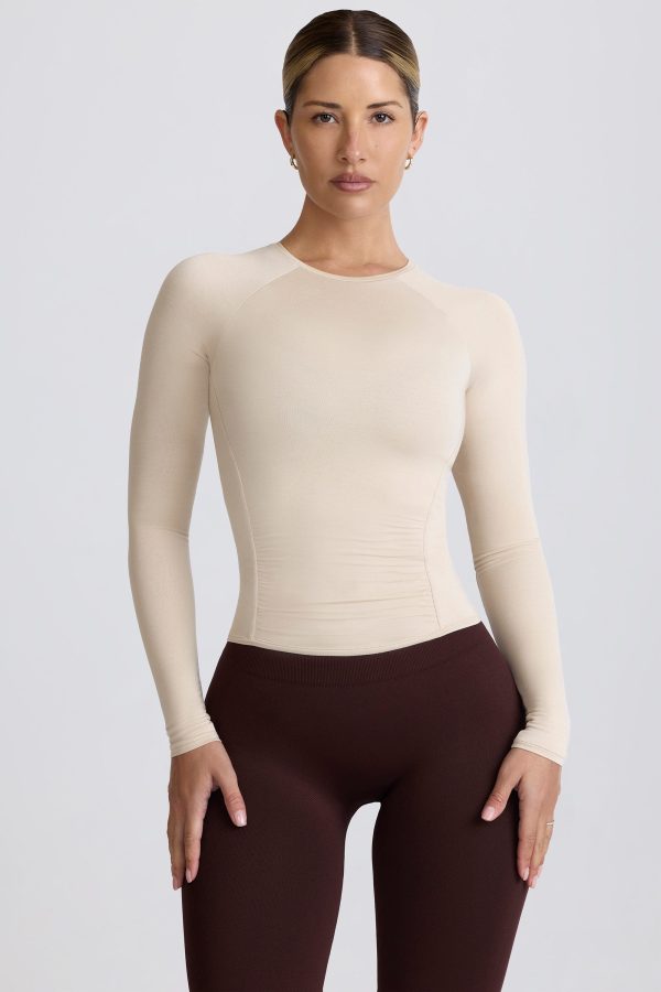 super-sculpt-comeback-season-ruched-side-long-sleeve-top-bone_1_250106024253.jpg