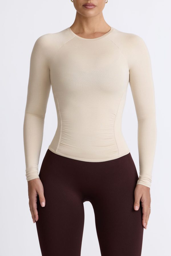 super-sculpt-comeback-season-ruched-side-long-sleeve-top-bone_6_250106024253.jpg