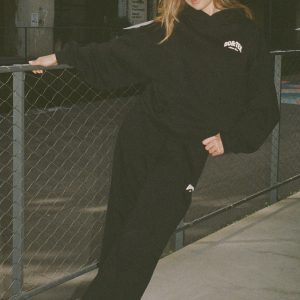 Mid-Rise Wide-Leg Joggers in Black