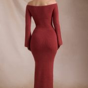 terneigh-ribbed-knit-off-shoulder-maxi-dress-brick-red_4_250110035131.jpg