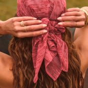 ventura-headscarf-red-print_4_250327063531.jpg