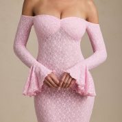 verena-off-shoulder-ruffle-lace-maxi-dress-soft-pink_5_25041604105.jpg