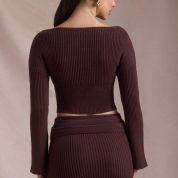 wilona-ribbed-knit-slash-neck-top-espresso_4_250110041916.jpg